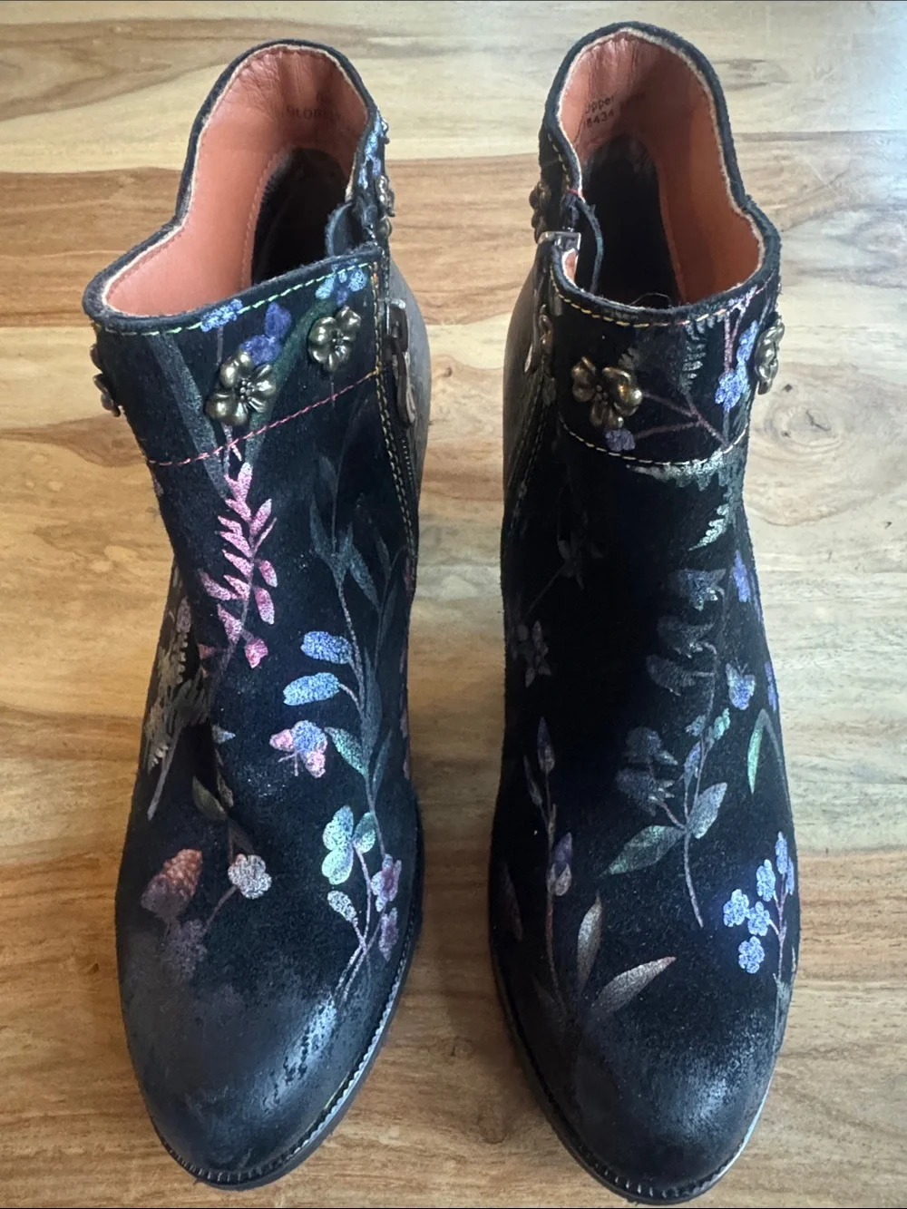 L`artiste Glorious Booties Spring Step Shoes EU 38 US 7.5- 8